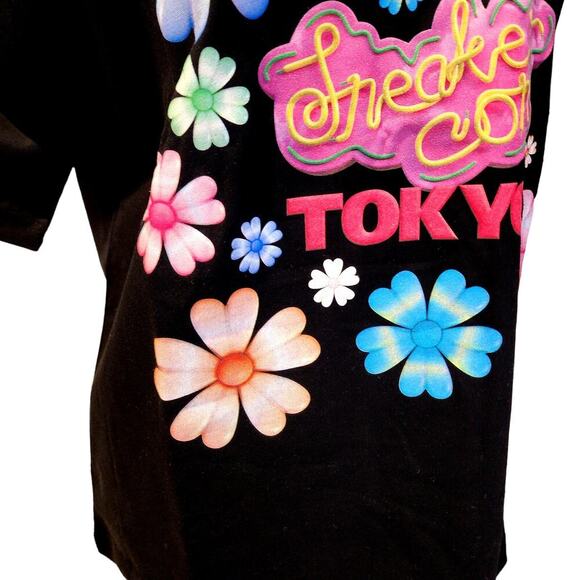 BRAND NEW SNEAKER CON TOKYO T-Shirt Size Medium LIMITED EDITION - Picture 7 of 15